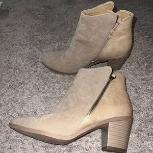 Booties with Zipper